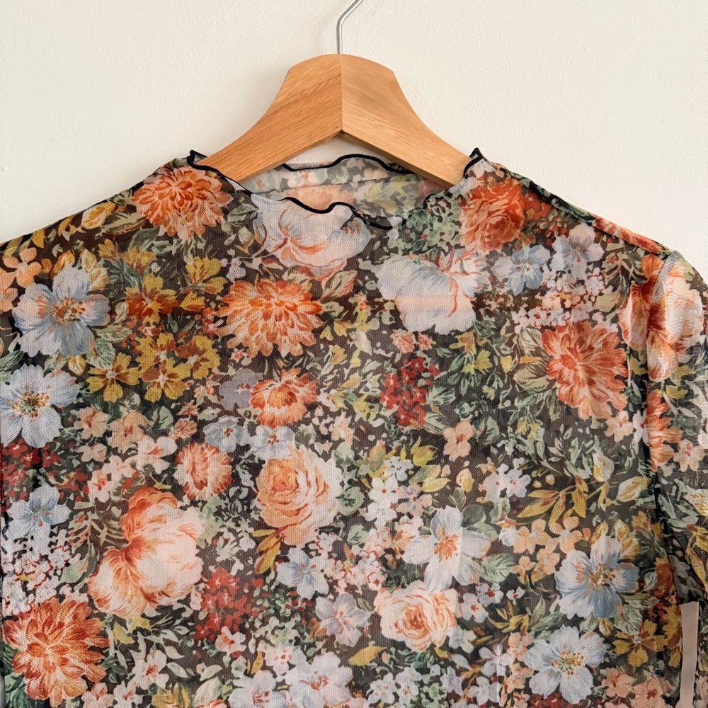 NWT Floral Mesh Mock Neck Sheer Long Sleeve Top Cottagecore Medium - Picture 5 of 9